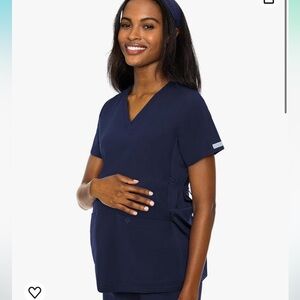 Med couture navy blue maternity scrubs joggers and top, both large.